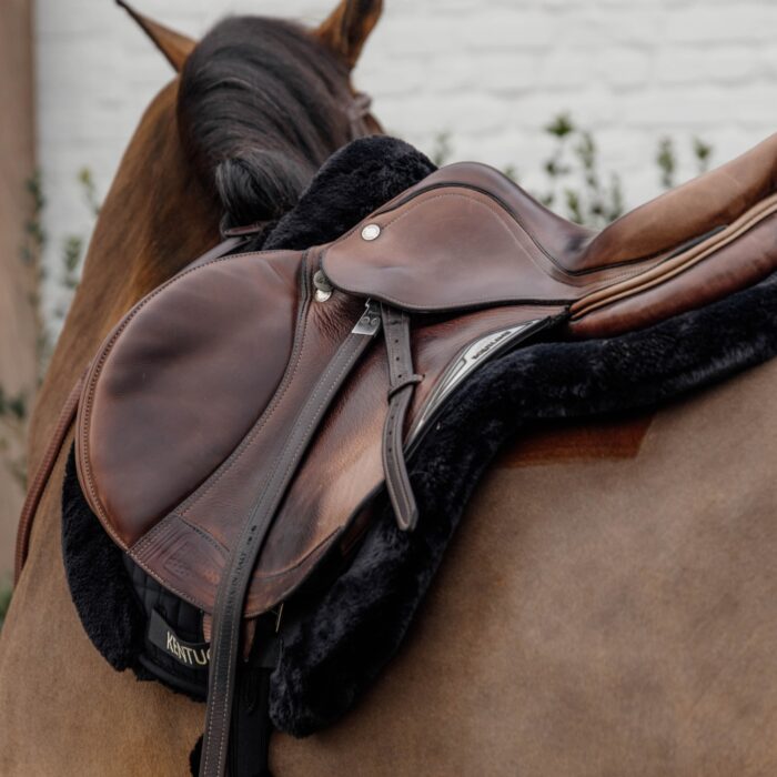 Kentucky Horsewear - Tapis De Cso Hunter Mouton Vegan Noir – Image 3