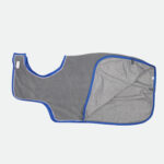 Cristina Sport - Couvre-Reins En Polaire Gris / Bleu Roi – Image 2