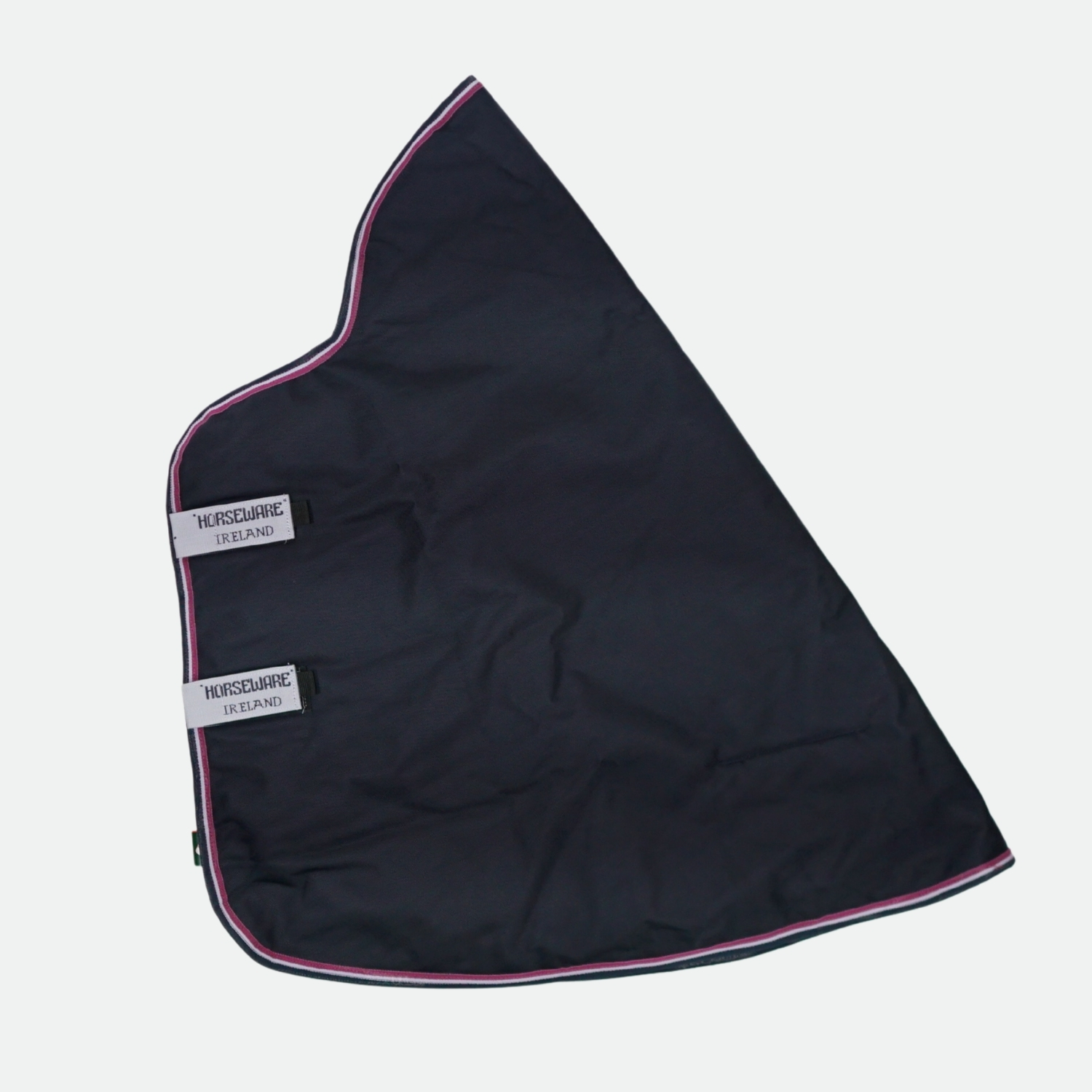 Horseware-Couvre-Cou-Rambo-Supreme-1680D-Hood-150G-Bleu-Marine-Bordeaux-cheval-occasion-1-ART0035643 Horseware - Couvre Cou Rambo Supreme 1680D Hood 150G Bleu Marine, Bordeaux – Image 1