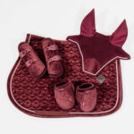 Kentucky Horsewear - Protège Boulets Young Horses Velvet Bordeaux – Image 4