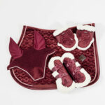 Kentucky Horsewear - Protège Boulets Young Horses Velvet Sheepskin Bordeaux – Image 4