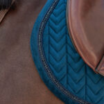 Kentucky Horsewear - Tapis De Cso Velvet Mini Pearls Marine – Image 3