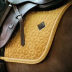 Kentucky Horsewear - Tapis De Cso Velvet Mixte Moutarde – Image 4