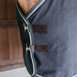 Kentucky Horsewear - Couverture Polaire Vegan Wool Gris – Image 4