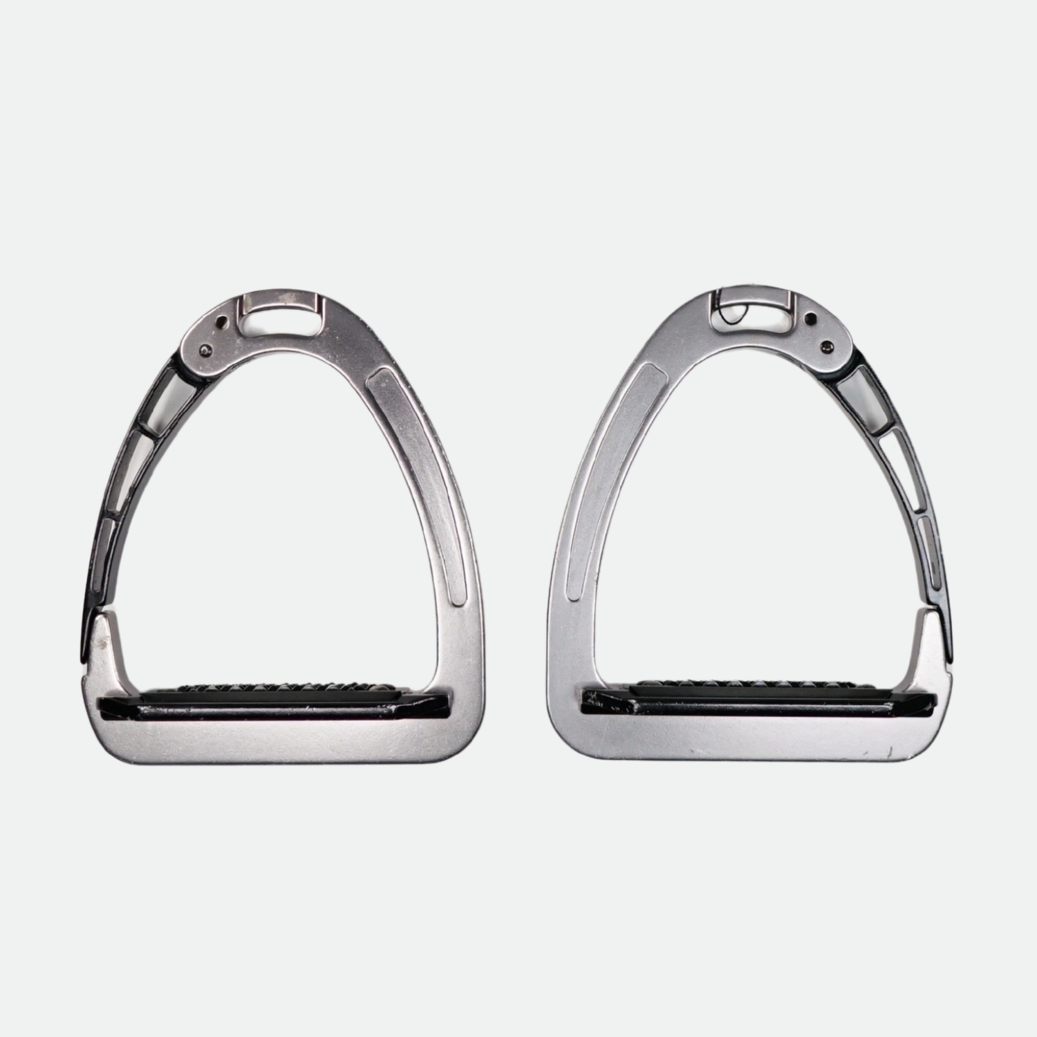 Acavallo-Etriers-Arena-Alupro-X-Cavalleria-Gris-cheval-occasion-3-ART0697151 Acavallo - Etriers Arena Alupro X Cavalleria Gris – Image 1