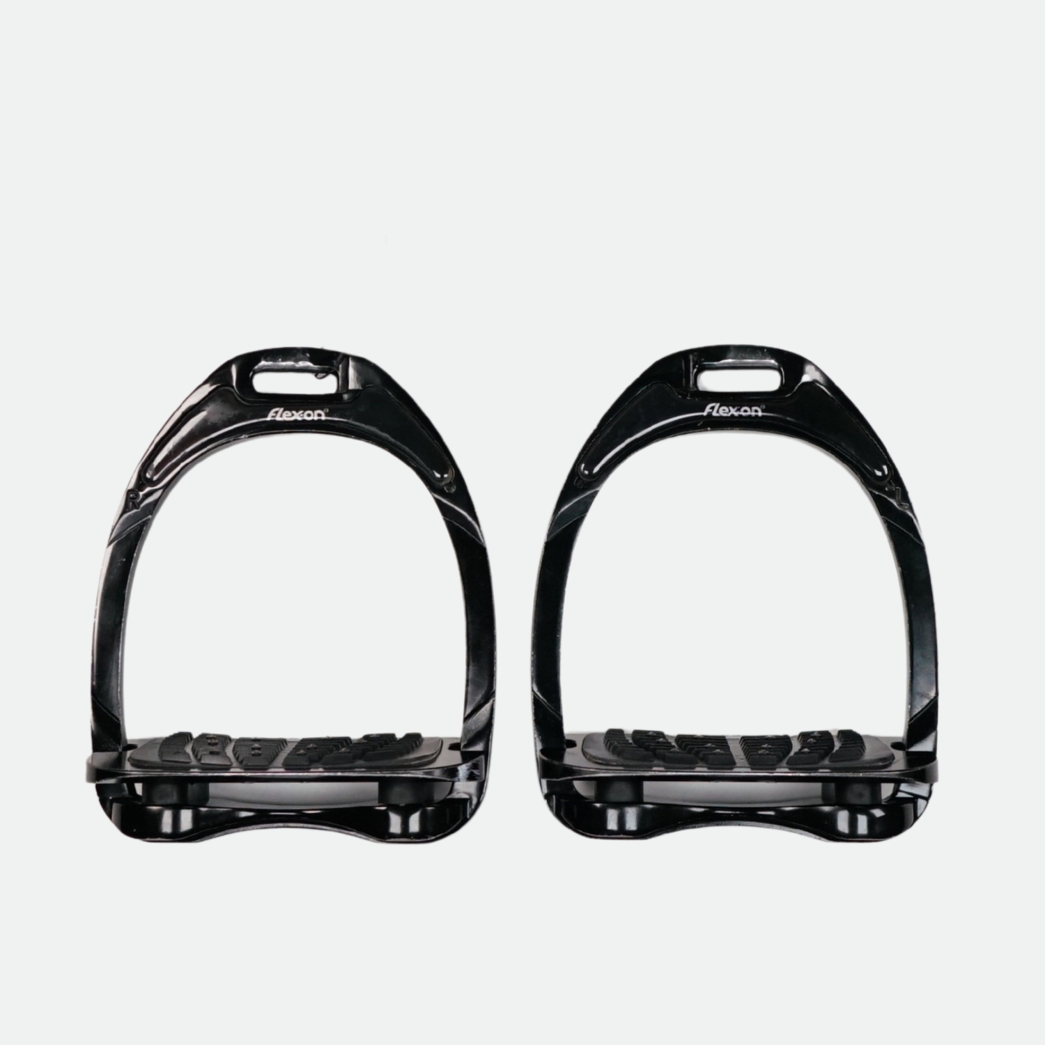 Flex-On-Etriers-Aluminium-Plateau-Incline-Gripp-Noir-cheval-occasion-3-ART0078183 Flex-On - Etriers Aluminium Plateau Incliné Gripp Noir – Image 1