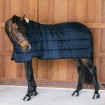 Kentucky Horsewear - Sous-couverture Turnout Rug Comfort Liner Pro 300G Marine – Image 2