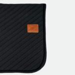 Paddock Sports - Tapis De Cso Diagonal Noir – Image 2